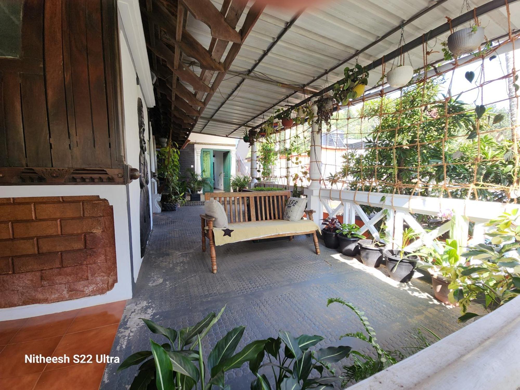 Kairali Palace Home Stay Thekkady Exterior foto
