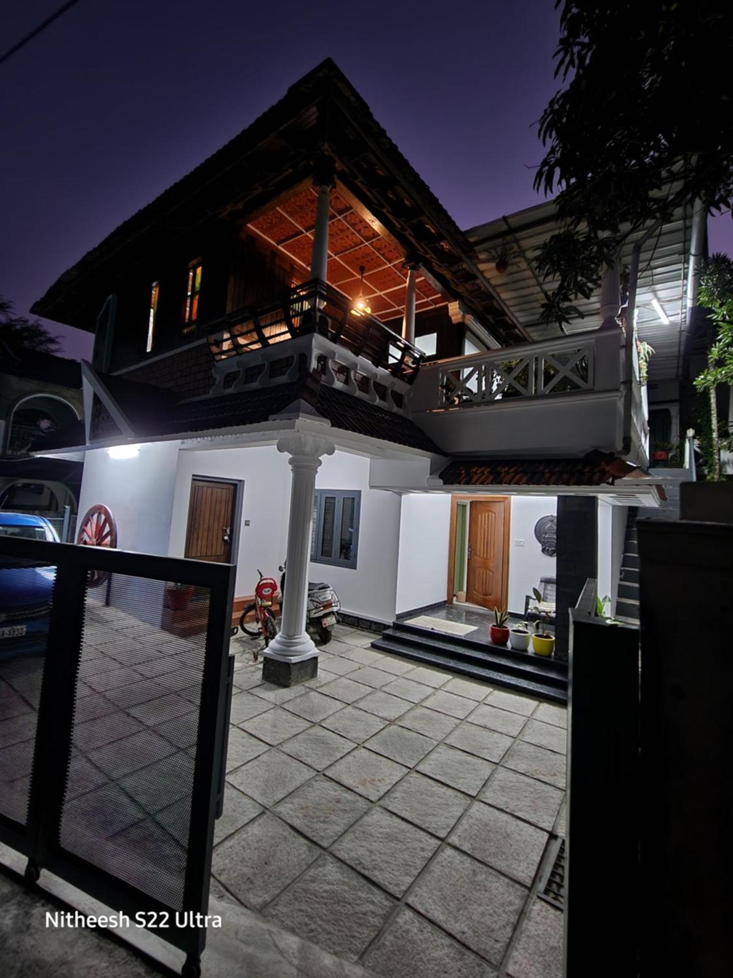 Kairali Palace Home Stay Thekkady Exterior foto